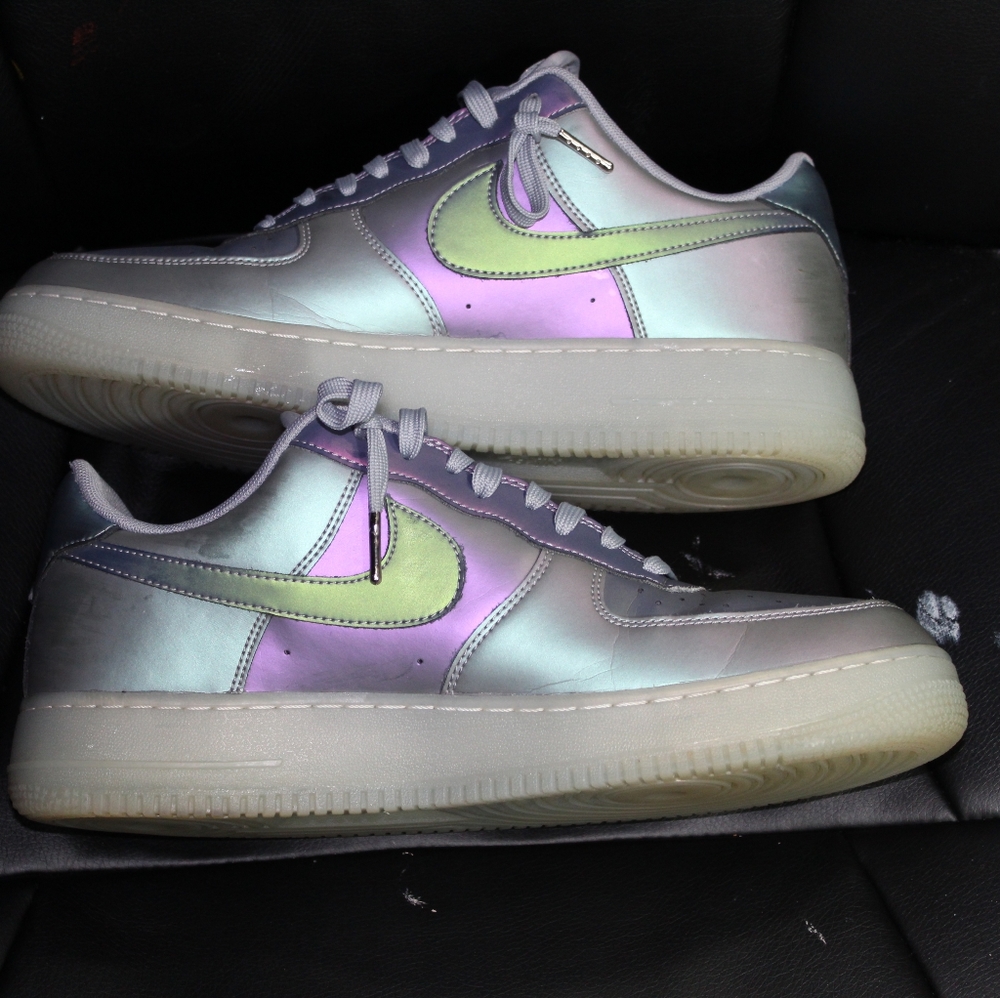 Nike air force 1 low lv8 iridescent